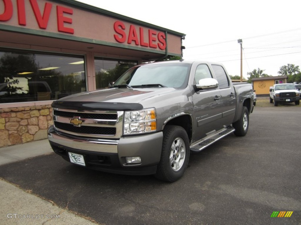 2008 Silverado 1500 LT Crew Cab 4x4 - Graystone Metallic / Ebony photo #1