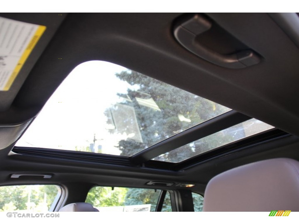 2011 BMW X5 xDrive 50i Sunroof Photo #86247551