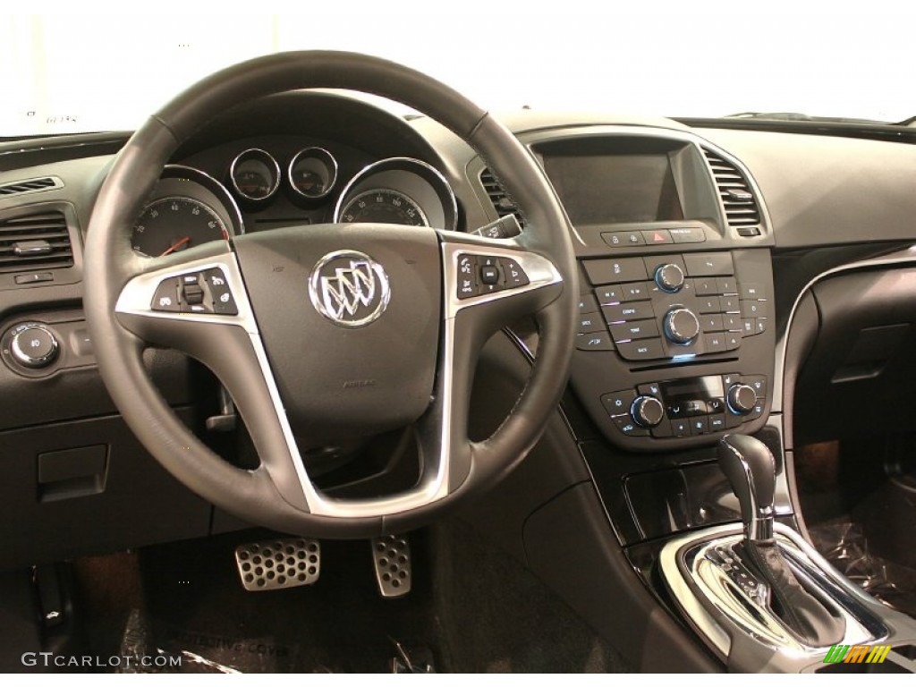 2013 Buick Regal Turbo Steering Wheel Photos