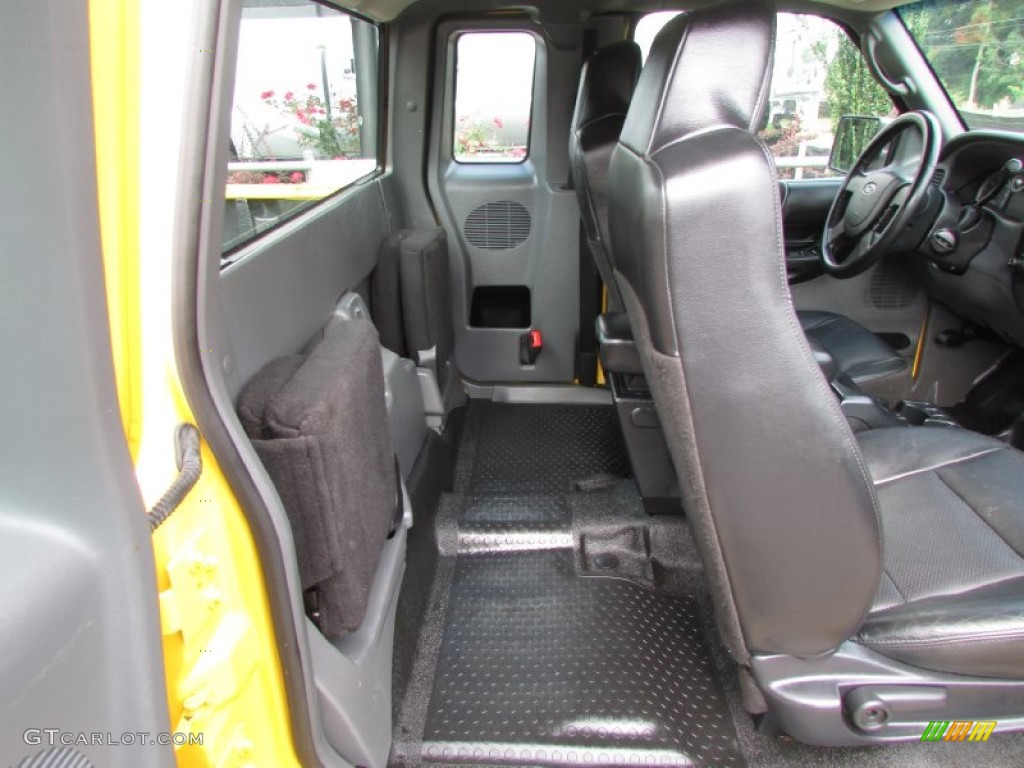 2006 Ranger STX SuperCab - Screaming Yellow / Ebony Black photo #41