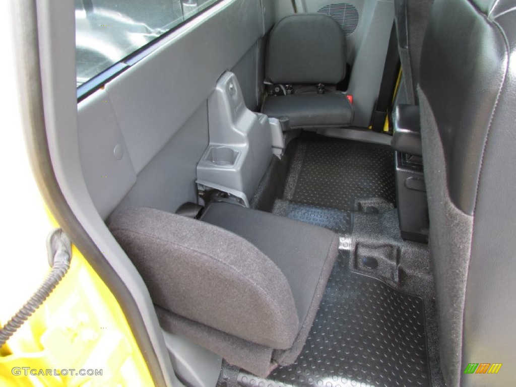2006 Ranger STX SuperCab - Screaming Yellow / Ebony Black photo #43