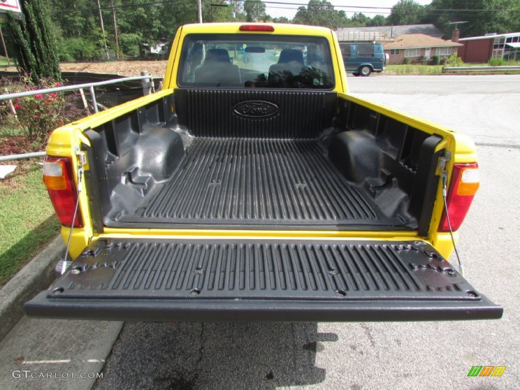 2006 Ranger STX SuperCab - Screaming Yellow / Ebony Black photo #49