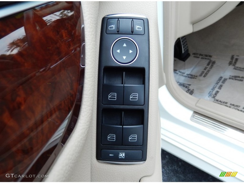 2012 Mercedes-Benz C 250 Sport Controls Photo #86255483