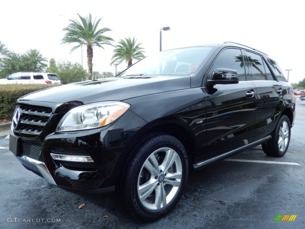 2012 Mercedes-Benz ML 350 4Matic Exterior Photos