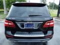 Black - ML 350 4Matic Photo No. 6