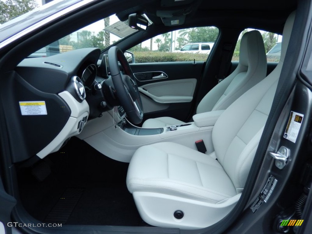 Ash Interior 2014 Mercedes-Benz CLA 250 Photo #86257316