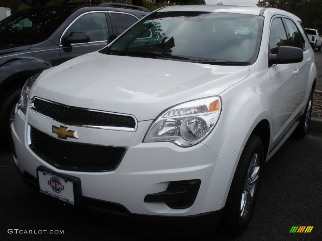 Summit White Chevrolet Equinox