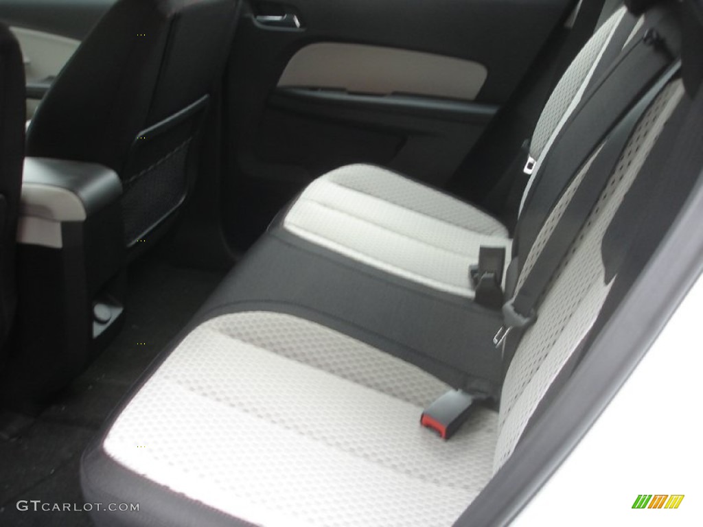 2014 Chevrolet Equinox LS Rear Seat Photos