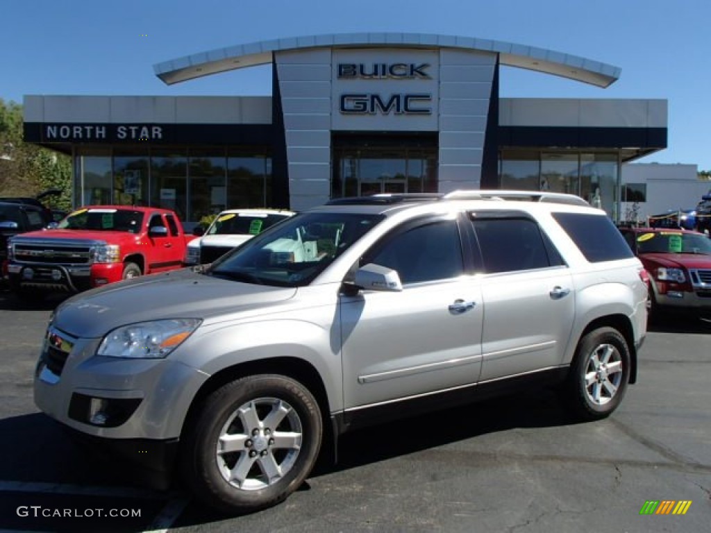 2008 Outlook XR AWD - Silver Pearl / Gray photo #1