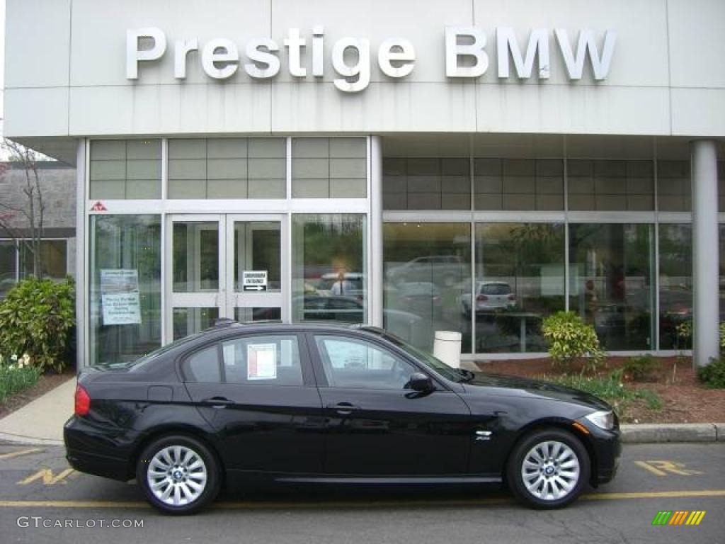 2009 3 Series 328xi Sedan - Jet Black / Black photo #18