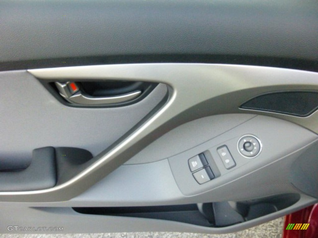 2013 Elantra Coupe GS - Red / Gray photo #16