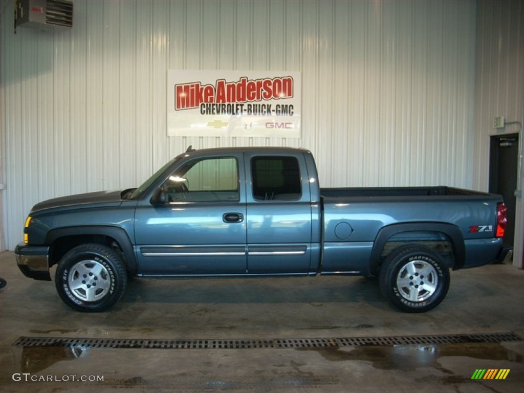 2006 Silverado 1500 Z71 Extended Cab 4x4 - Blue Granite Metallic / Dark Charcoal photo #2