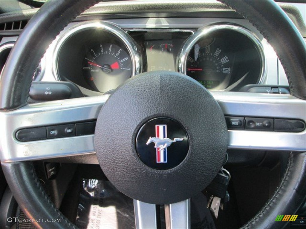 2006 Mustang V6 Premium Coupe - Black / Black photo #21