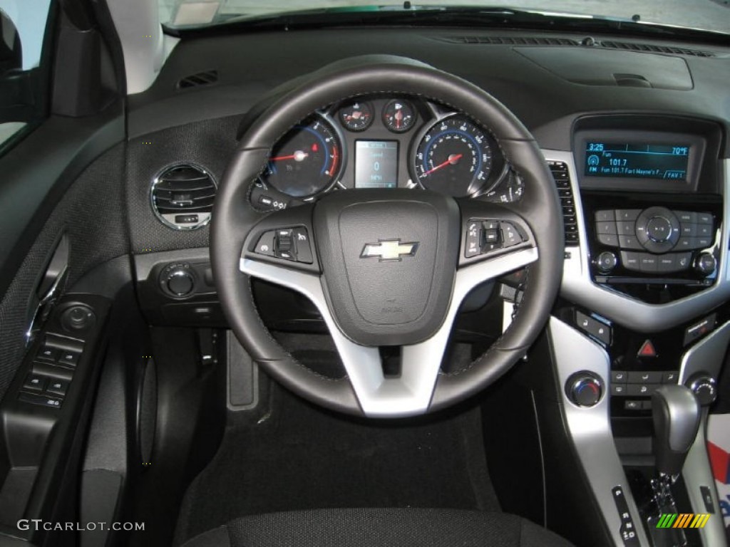 2014 Cruze LT - Rainforest Green Metallic / Jet Black photo #4
