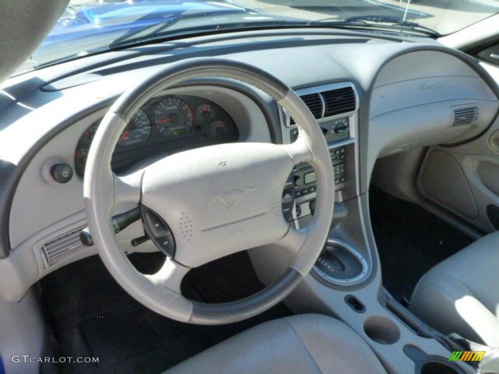 2004 Ford Mustang GT Coupe Interior Color Photos