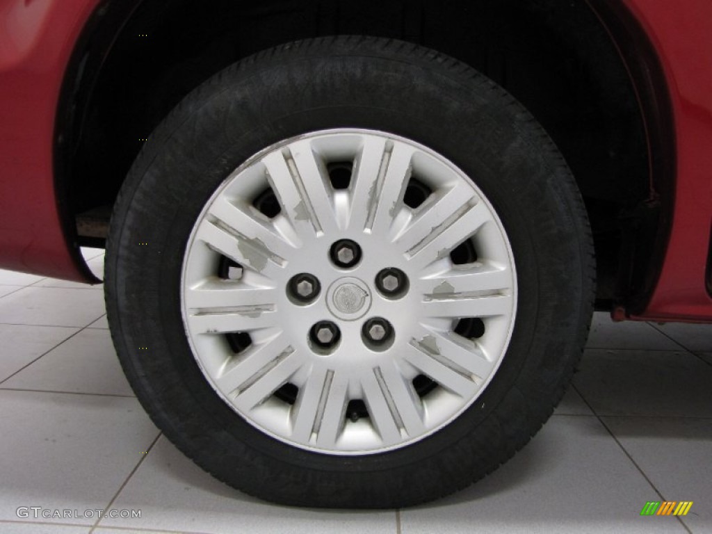 2005 Chrysler Town & Country LX Wheel Photo #86268812