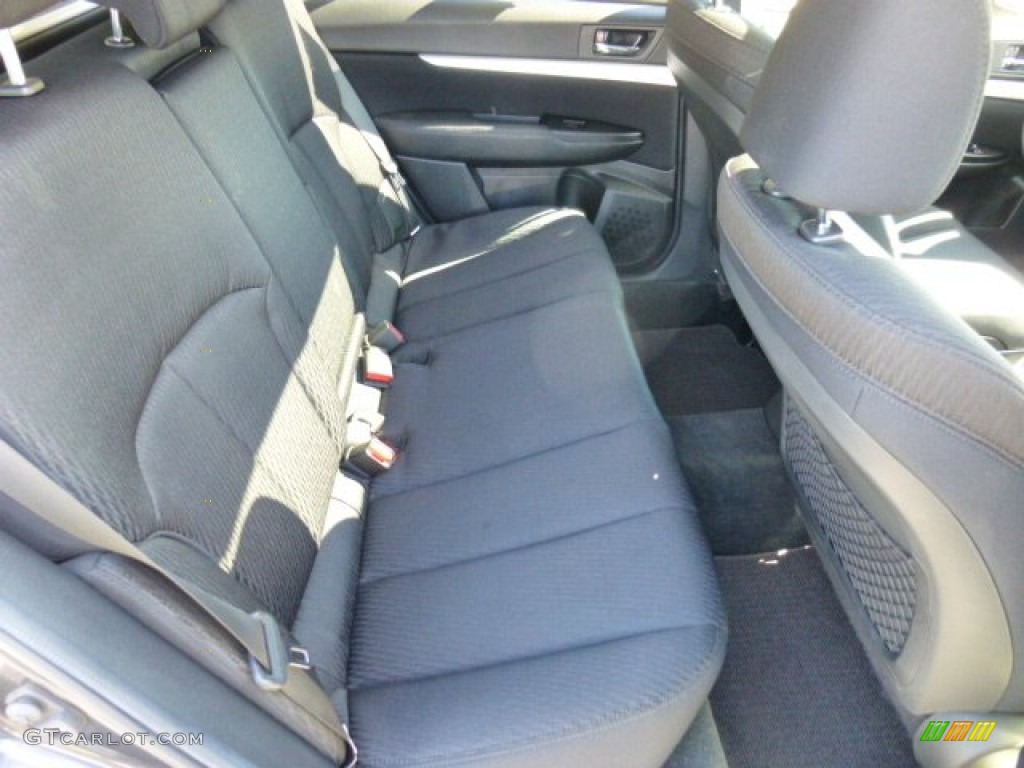 2011 Outback 2.5i Premium Wagon - Graphite Gray Metallic / Off Black photo #6