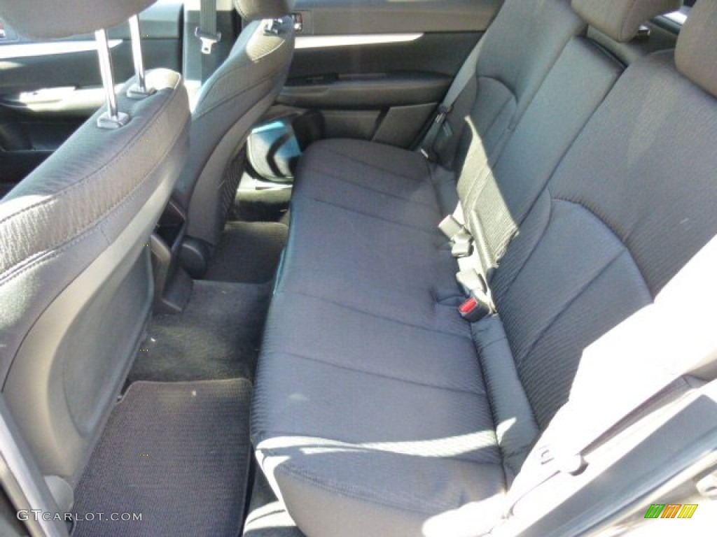 2011 Outback 2.5i Premium Wagon - Graphite Gray Metallic / Off Black photo #14