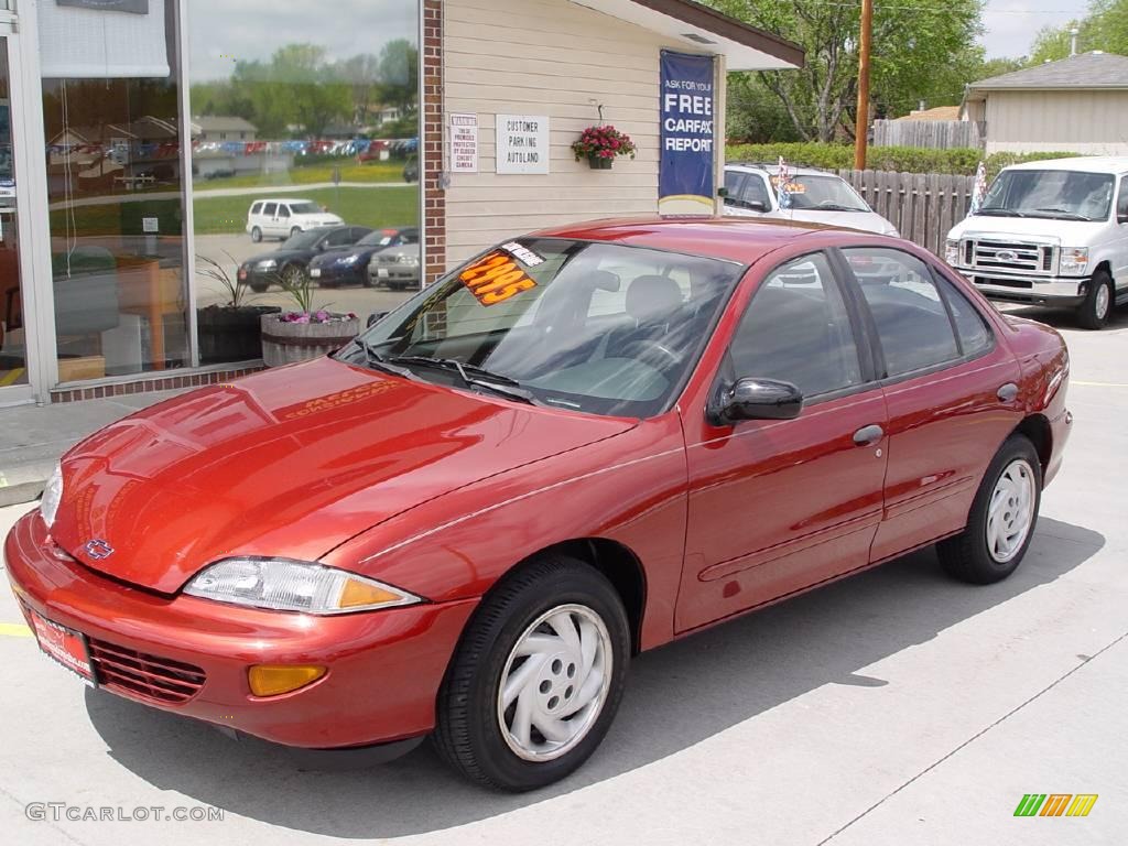 1999 Cavalier Sedan - Cayenne Red Metallic / Graphite photo #3