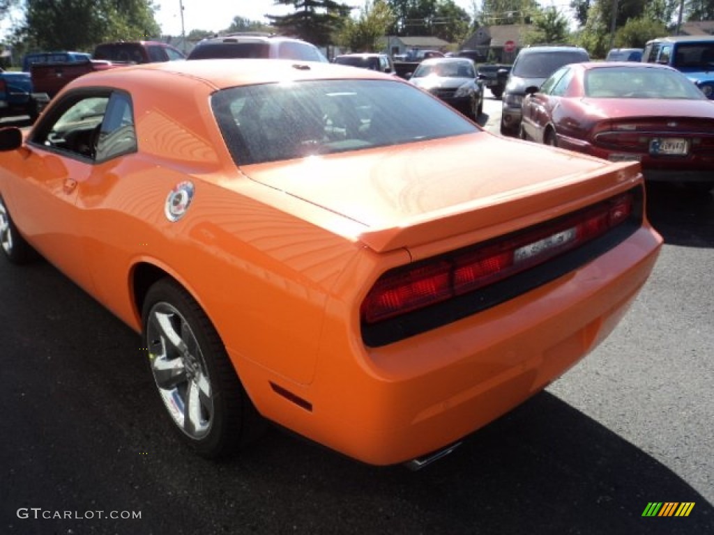2014 Challenger R/T - Header Orange / Dark Slate Gray photo #3