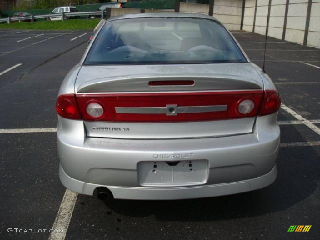 2003 Cavalier LS Sport Coupe - Ultra Silver Metallic / Graphite Gray photo #3