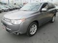 2014 Mercury Gray Metallic Mitsubishi Outlander SE S-AWC  photo #3