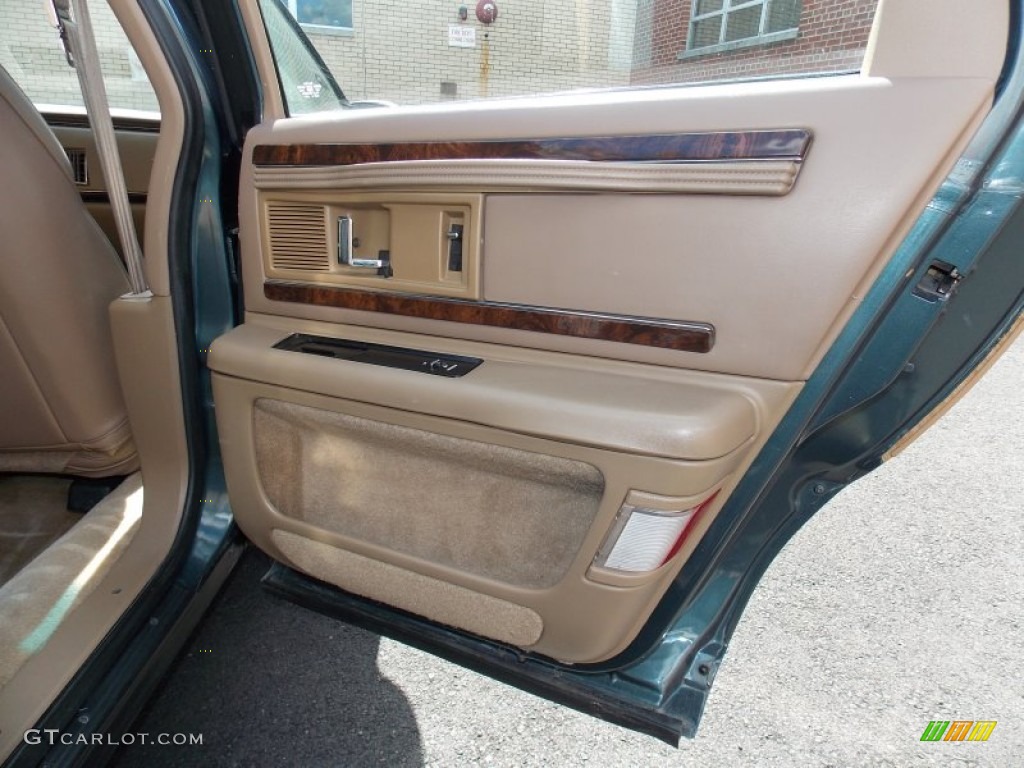 1994 Roadmaster Estate Wagon - Dark Jadestone Metallic / Beige photo #27