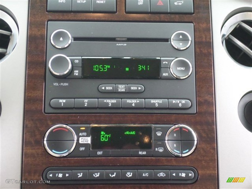 2014 Ford Expedition XLT Controls Photo #86271545