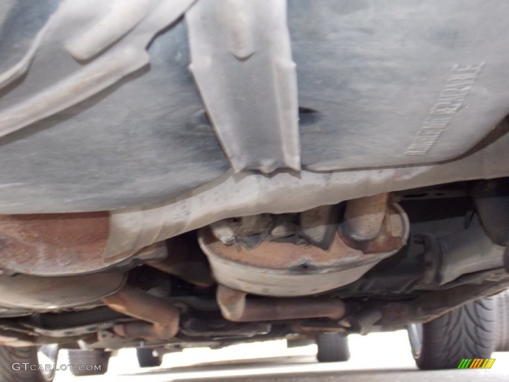 1994 Buick Roadmaster Estate Wagon Undercarriage Photo #86271590