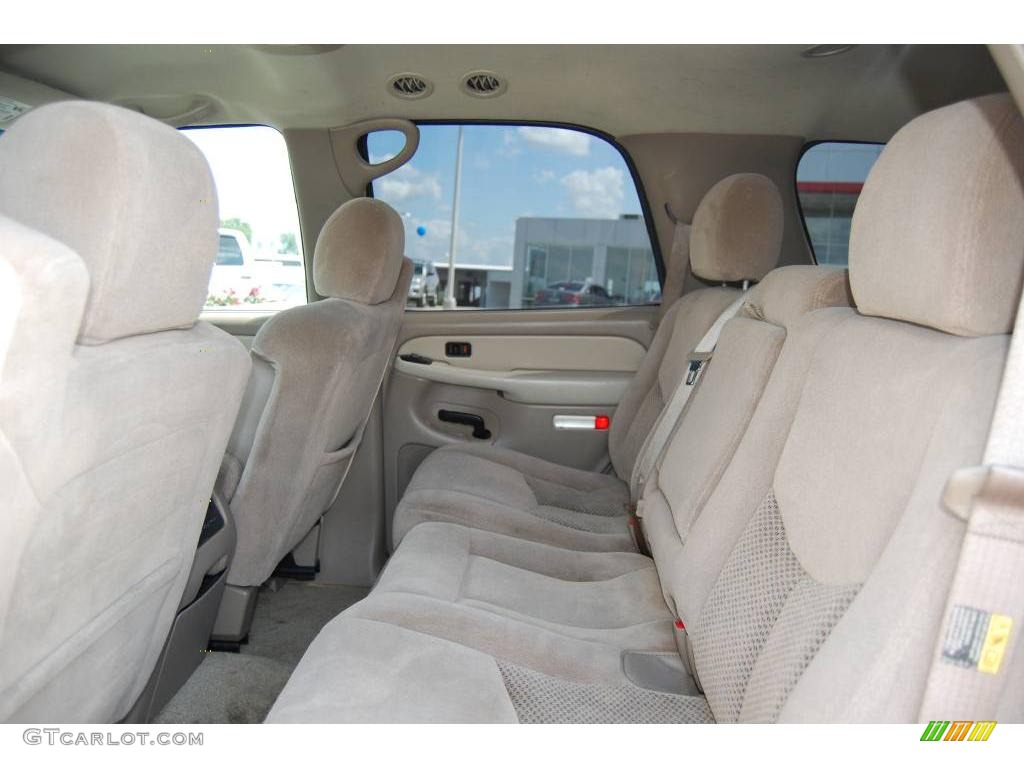 2003 Tahoe LS - Light Pewter Metallic / Tan/Neutral photo #15