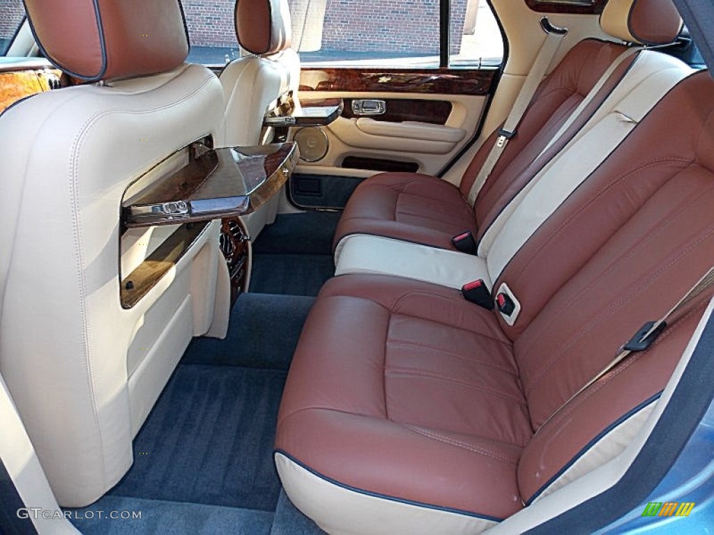 2005 Bentley Arnage R Rear Seat Photos