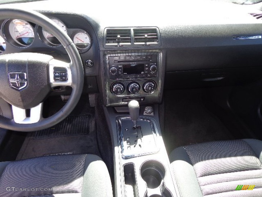 2011 Challenger SE - Tungsten Metallic / Dark Slate Gray photo #2