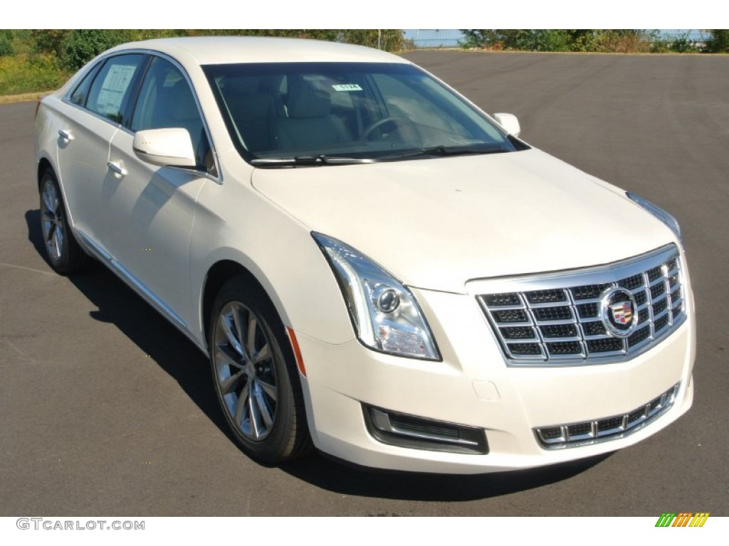 White Diamond Tricoat 2014 Cadillac XTS Luxury FWD Exterior Photo #86277182