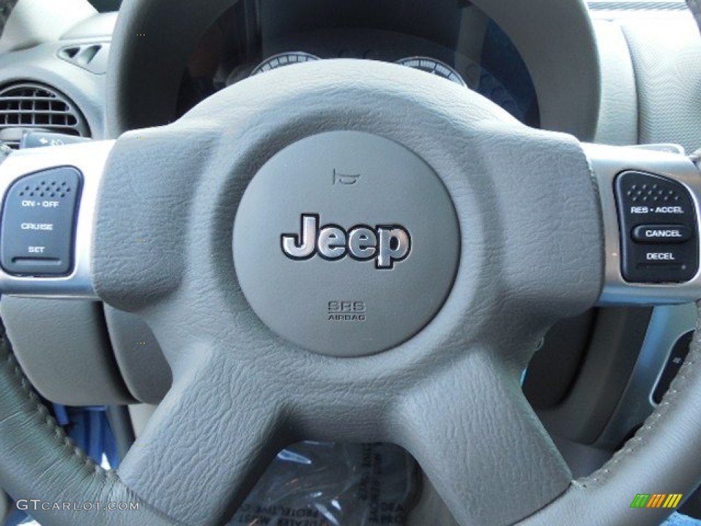 2005 Liberty Limited 4x4 - Atlantic Blue Pearlcoat / Dark Slate Gray/Light Slate Gray photo #24