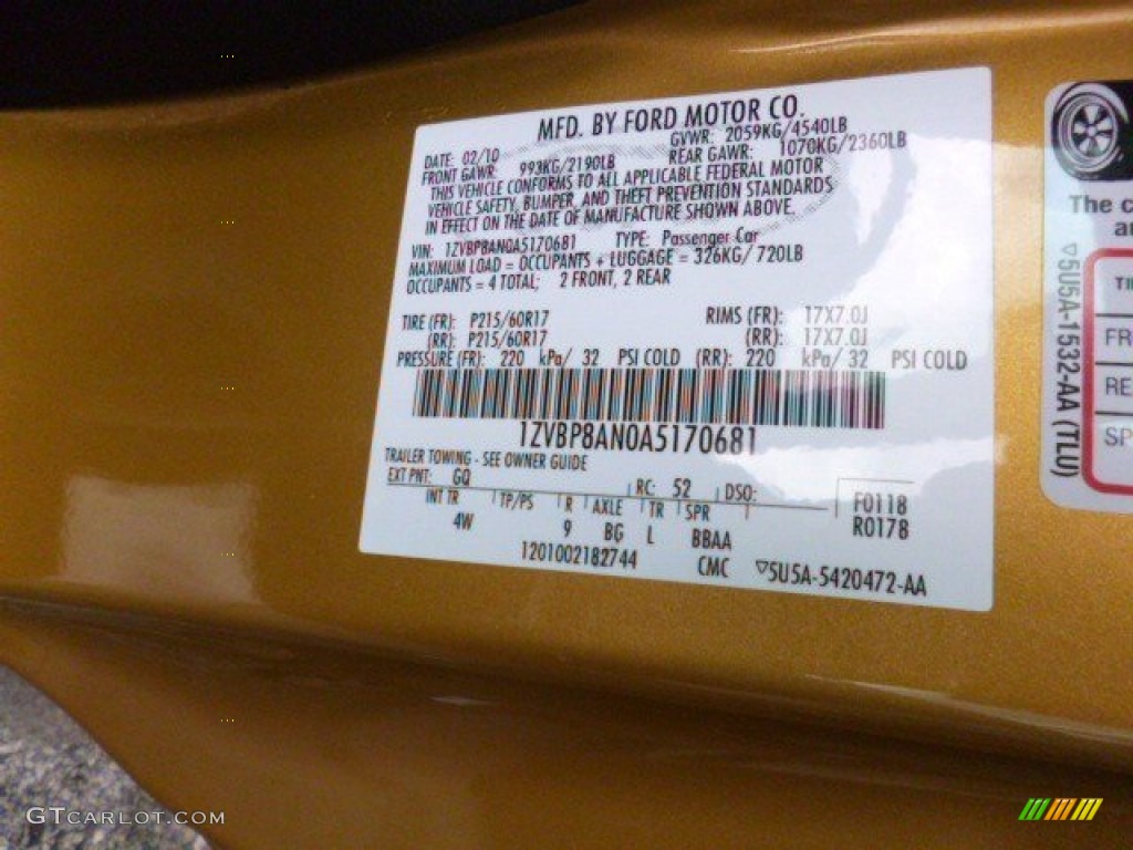 2010 Mustang V6 Premium Coupe - Sunset Gold Metallic / Charcoal Black photo #26