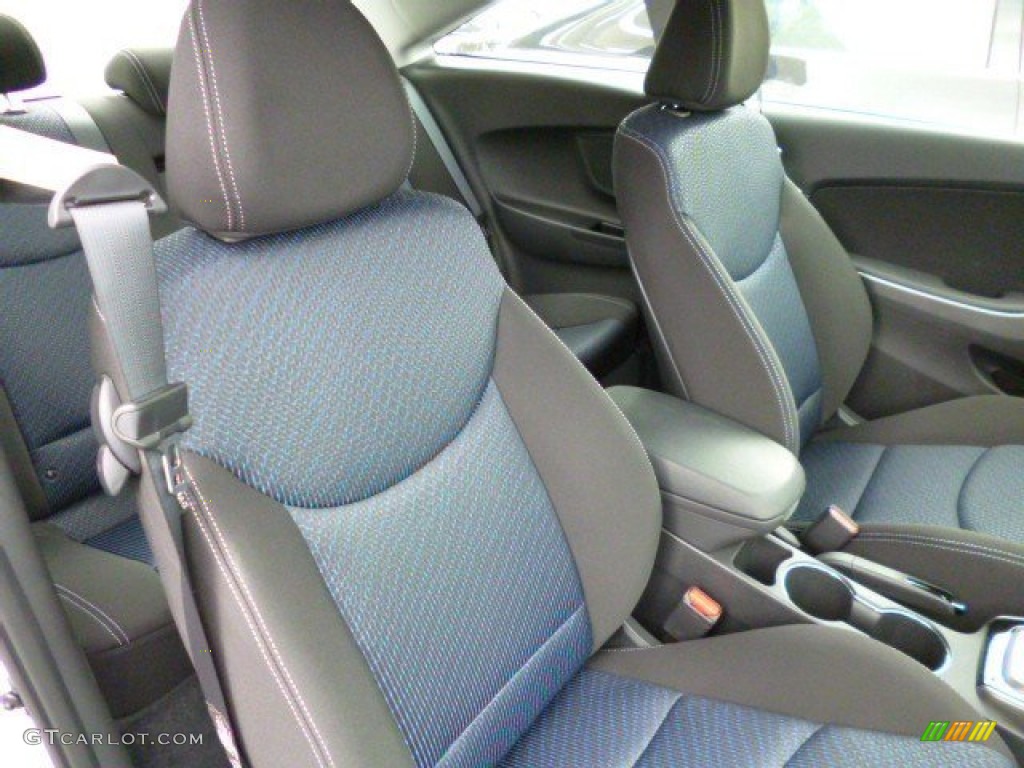 2013 Elantra Coupe GS - Shimmering Air Silver / Blue photo #13