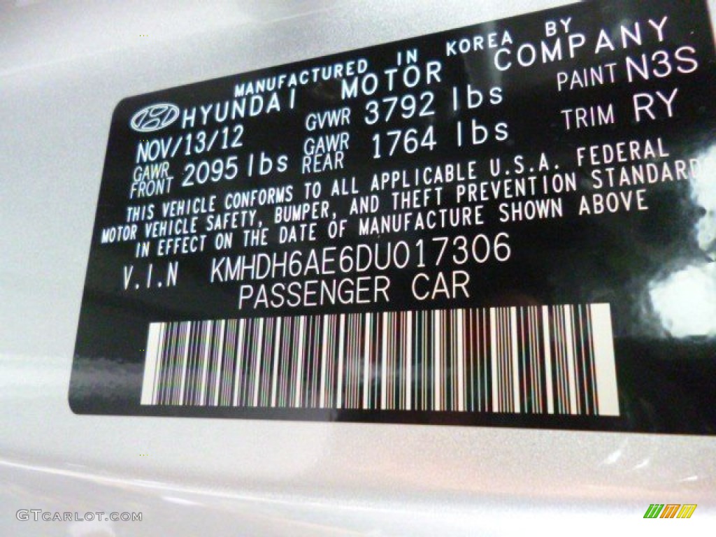 2013 Elantra Coupe GS - Shimmering Air Silver / Blue photo #26