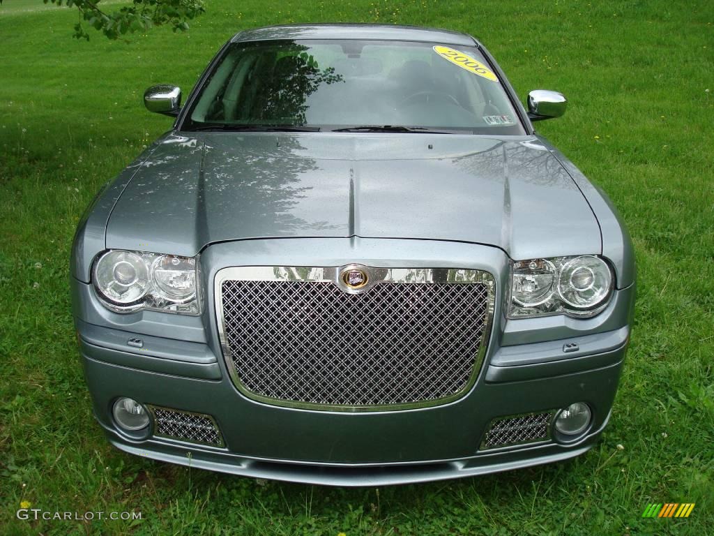 2006 300 C SRT8 - Silver Steel Metallic / Dark Slate Gray/Light Graystone photo #3
