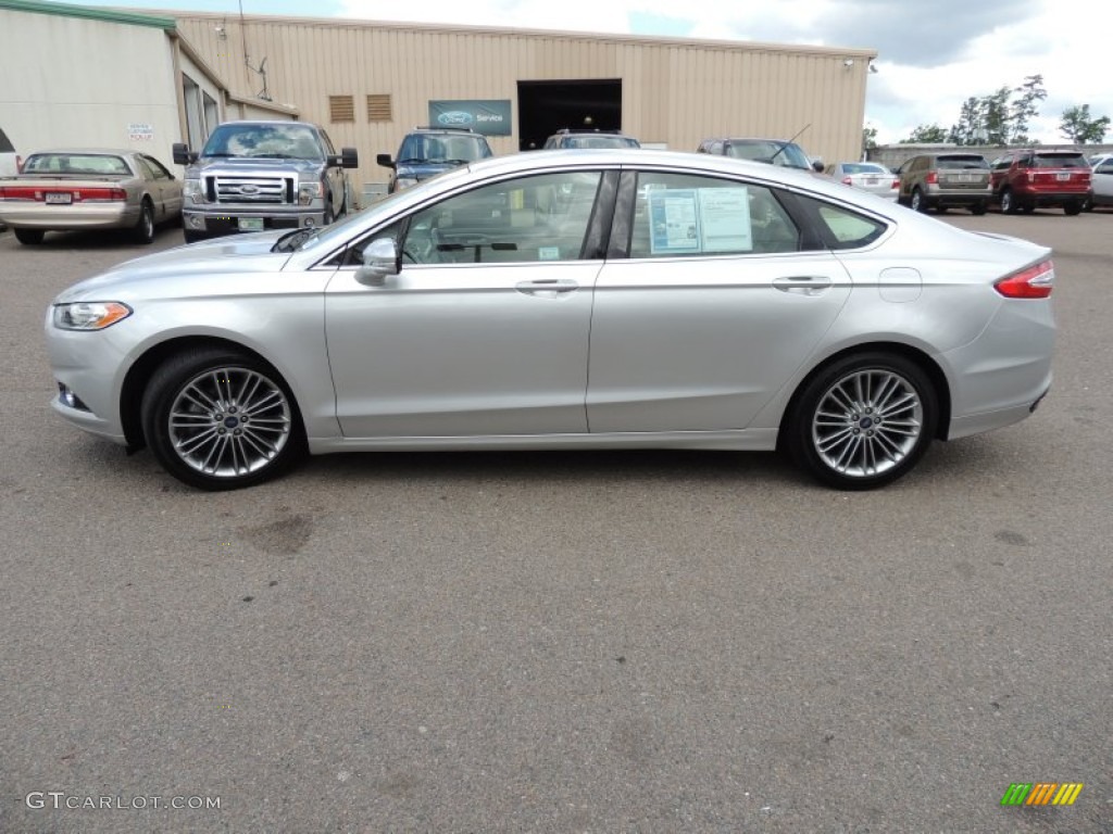 2013 Fusion SE 2.0 EcoBoost - Ingot Silver Metallic / Dune photo #2