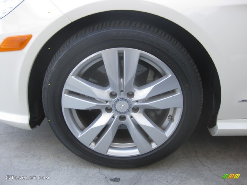 2011 E 350 BlueTEC Sedan - Arctic White / Almond/Mocha photo #24