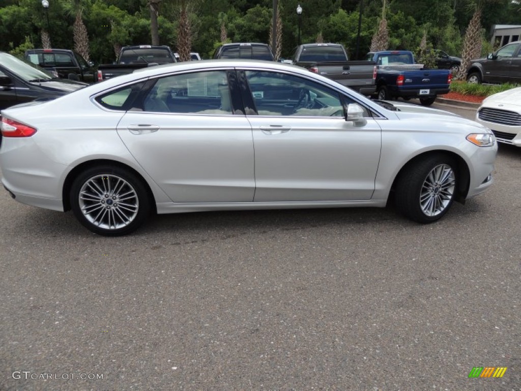 2013 Fusion SE 2.0 EcoBoost - Ingot Silver Metallic / Dune photo #12