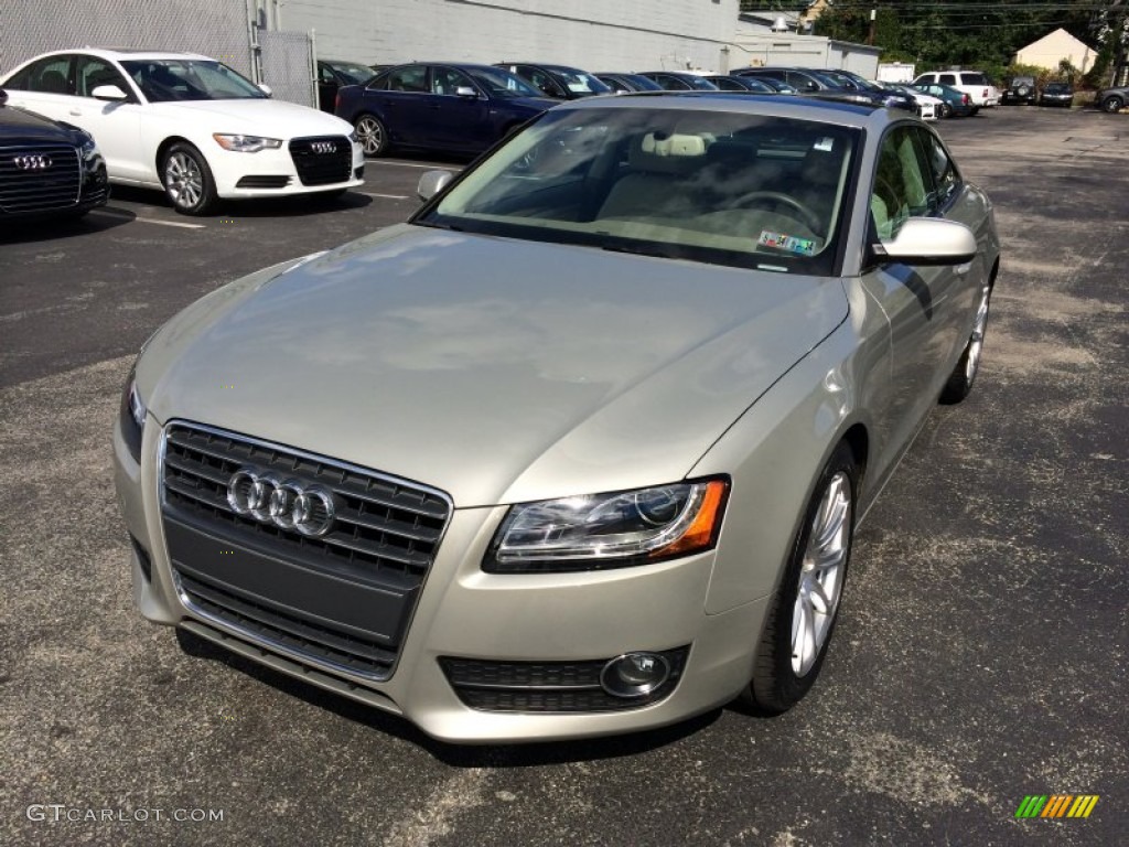 2011 A5 2.0T quattro Coupe - Sahara Silver Metallic / Linen Beige photo #1