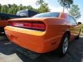 Header Orange - Challenger SXT Photo No. 3