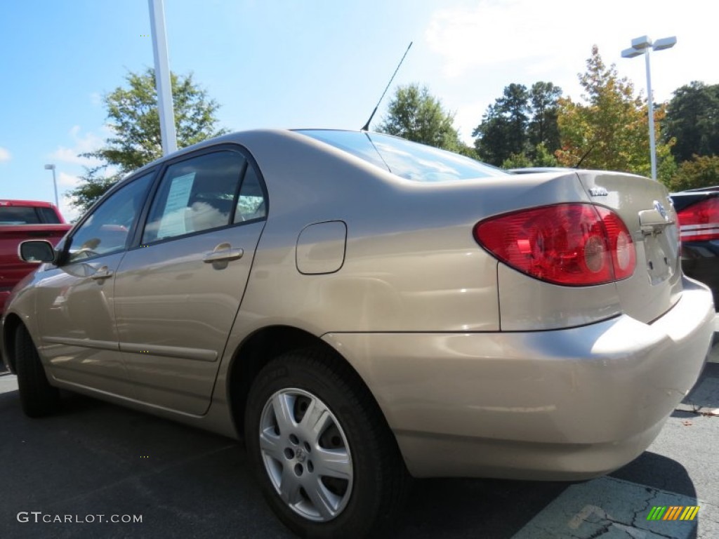 2006 Corolla LE - Desert Sand Mica / Beige photo #2