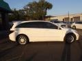 Alabaster White - R 350 4Matic Photo No. 6