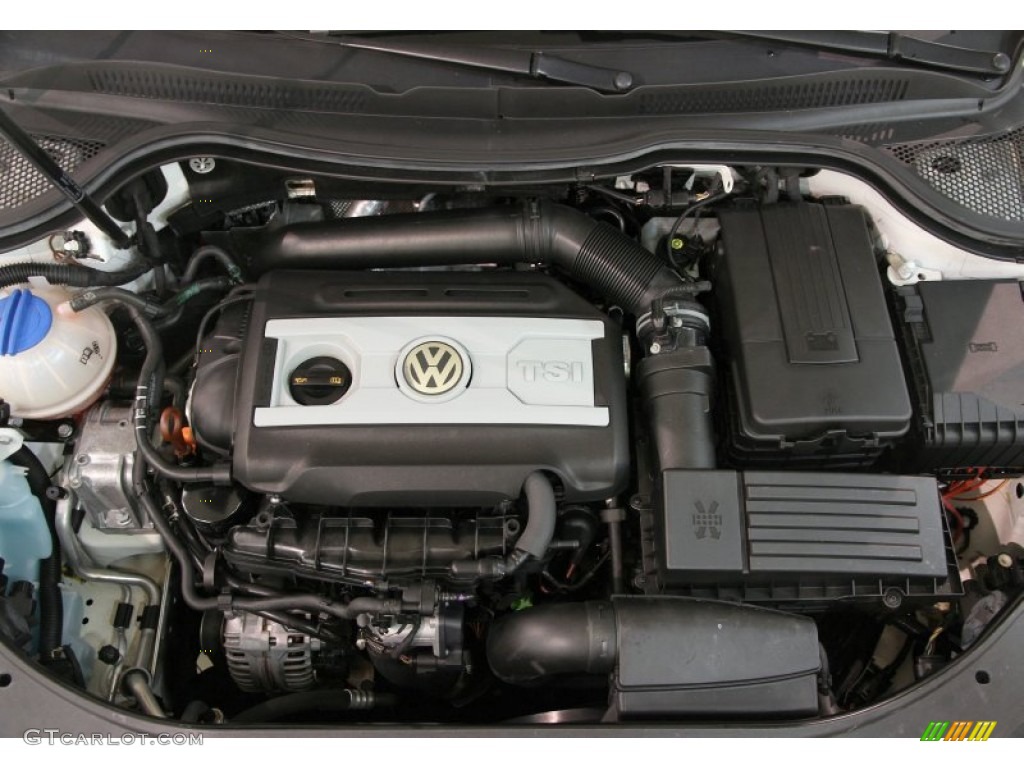2010 Volkswagen CC Luxury Engine Photos