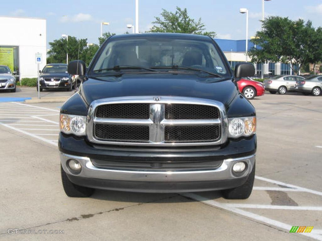 2005 Ram 1500 SLT Quad Cab - Black / Dark Slate Gray photo #40