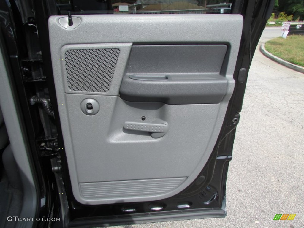 2007 Ram 3500 SLT Quad Cab 4x4 Dually - Brilliant Black Crystal Pearl / Medium Slate Gray photo #38