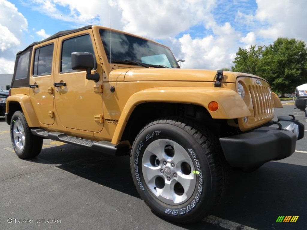 Dune 2014 Jeep Wrangler Unlimited Sahara 4x4 Exterior Photo #86291484