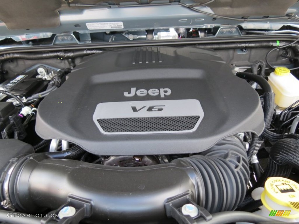 2014 Wrangler Unlimited Rubicon 4x4 - Anvil / Black photo #7